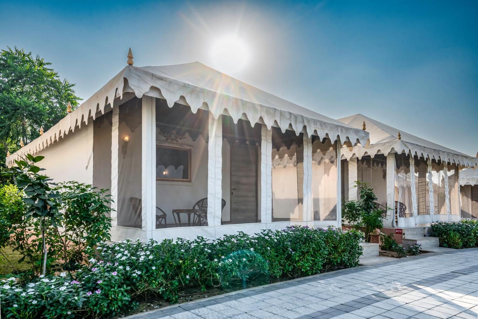 Buena Vista Luxury Garden Spa Resort Jaipur Exteriör bild