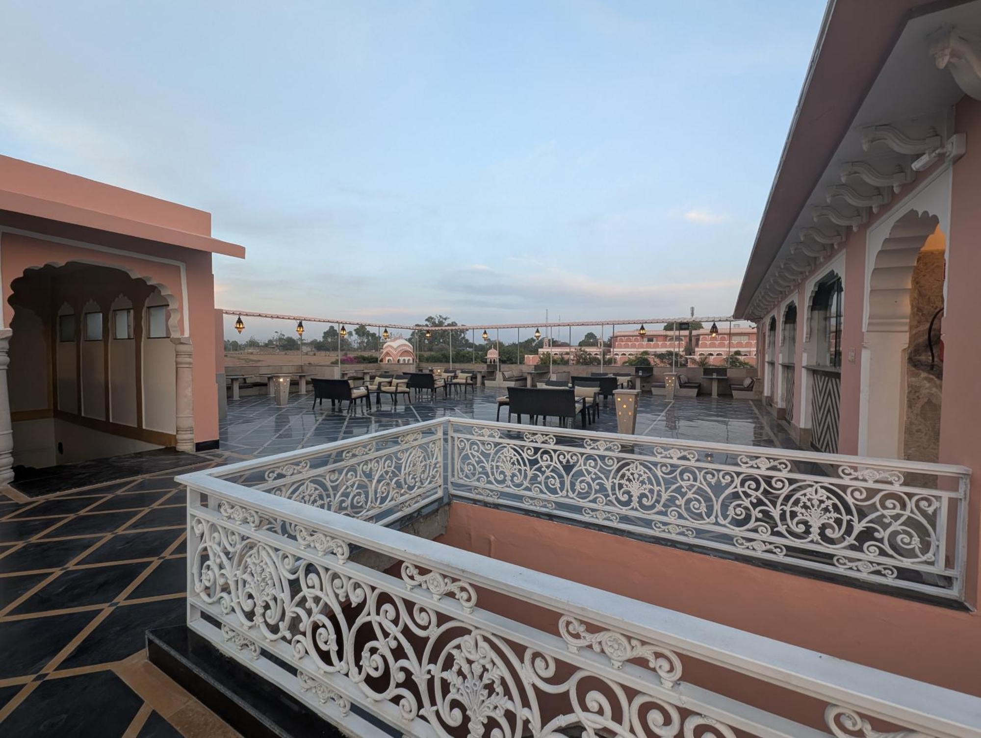 Buena Vista Luxury Garden Spa Resort Jaipur Exteriör bild